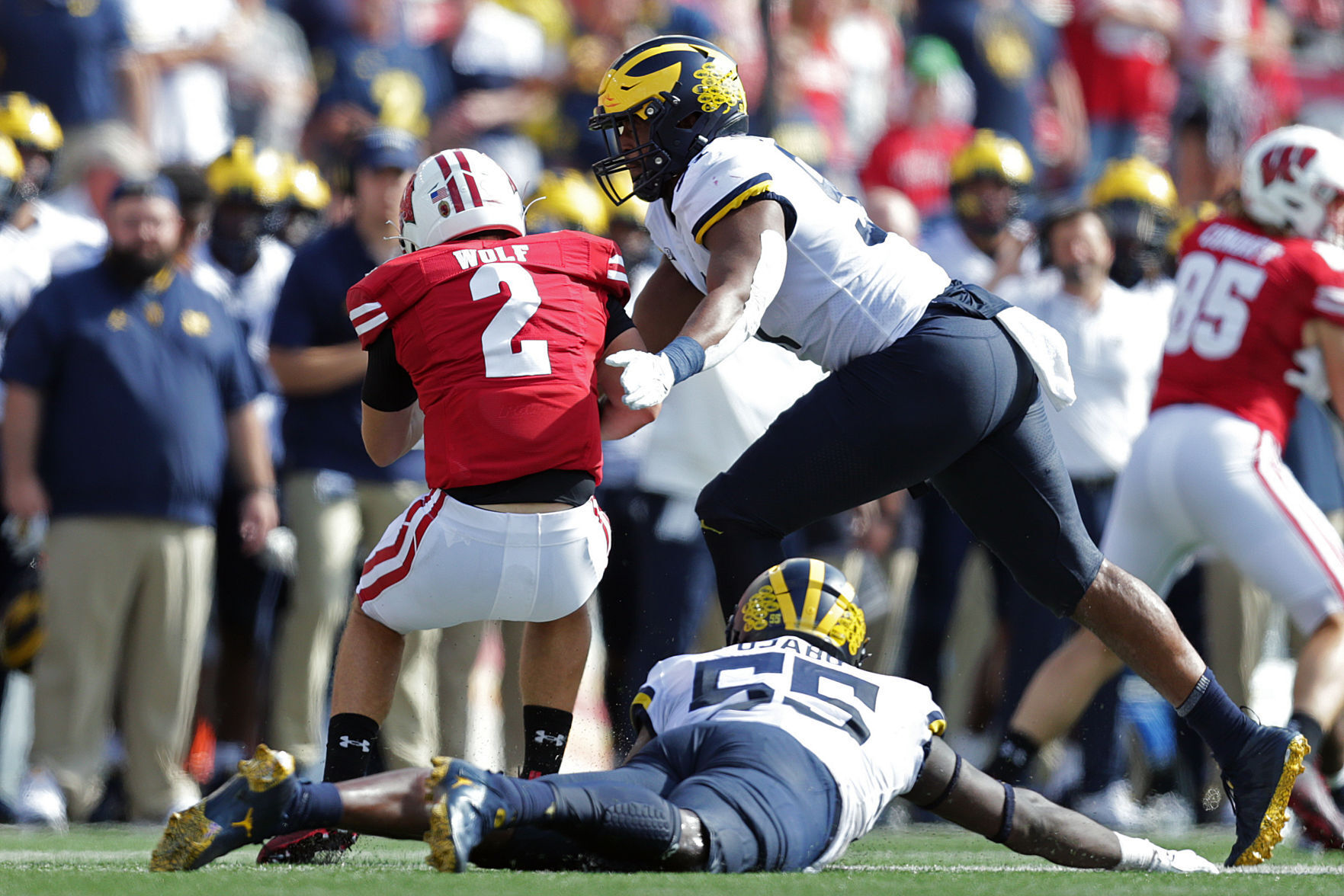 100221_uwmichigan_35-10022021170347